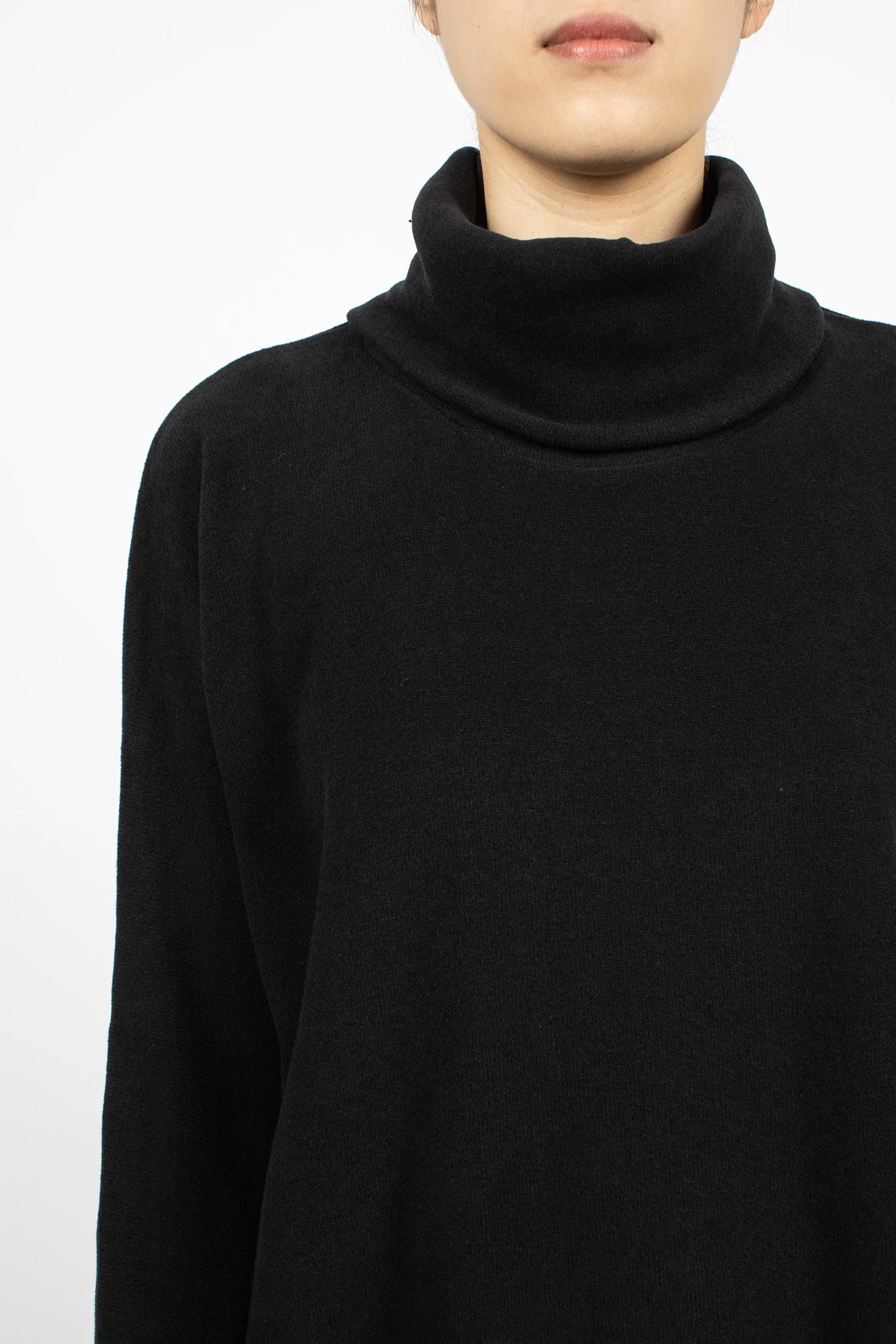 1938 Short Turtleneck Black