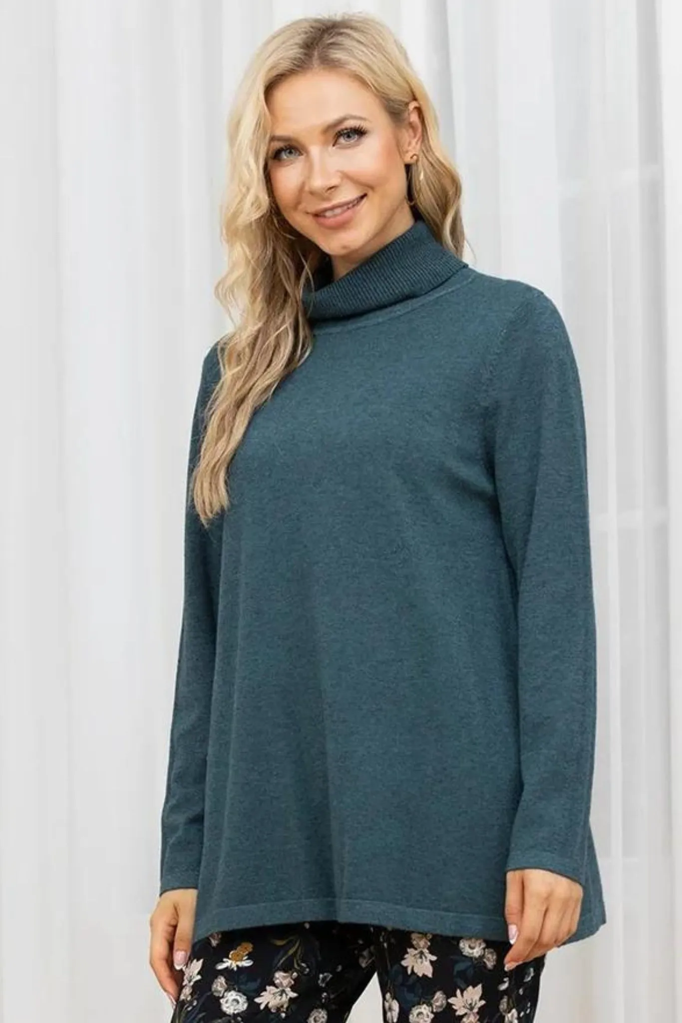 Andrea Everyday Turtleneck