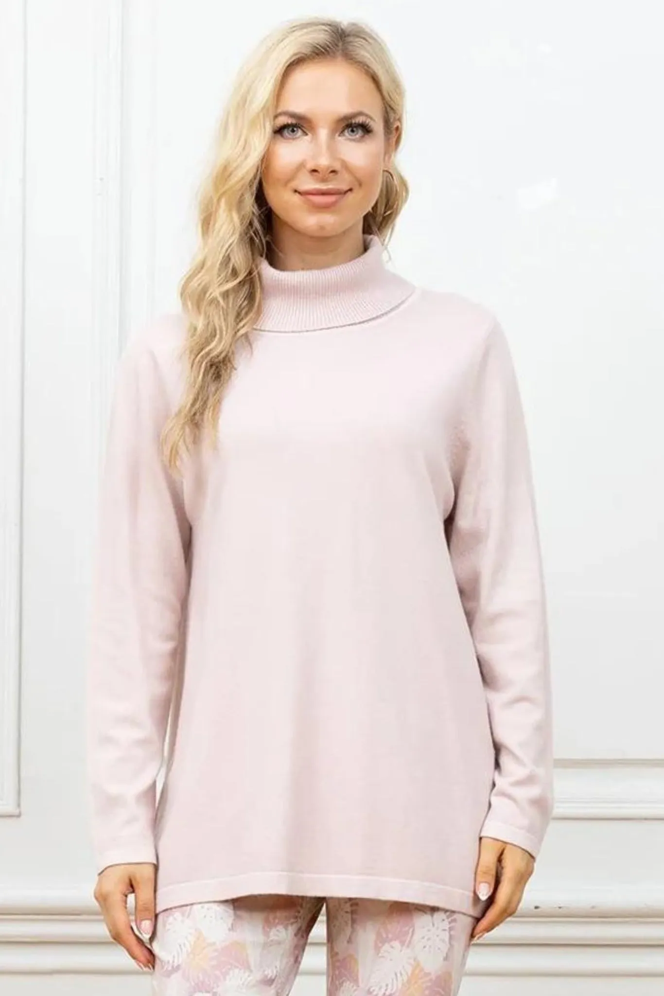 Andrea Everyday Turtleneck