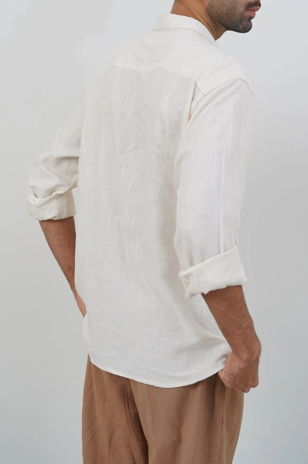 BASIC BUTTON DOWN SHIRT