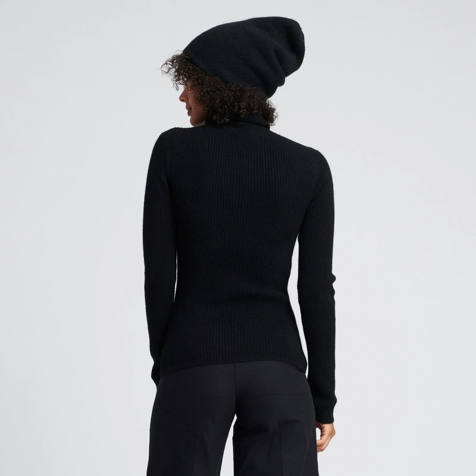 Cashmere Ribbed Turtleneck