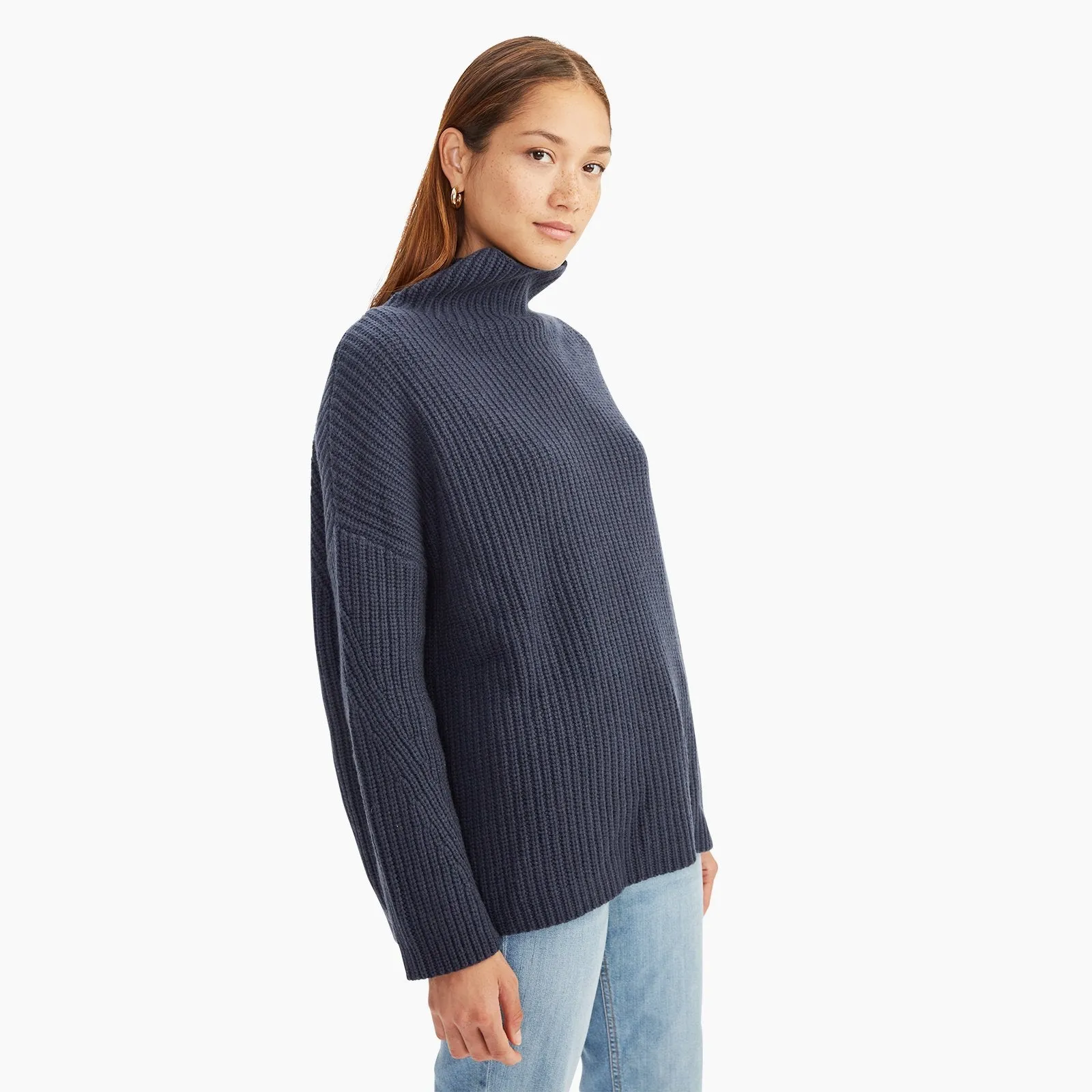 Cashmino Oversized Ribbed Turtleneck