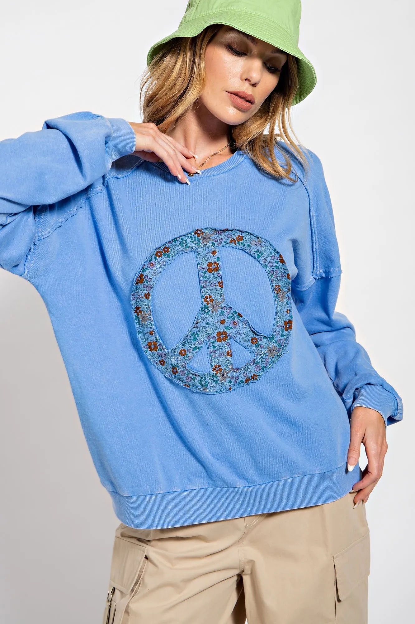 Easel Peace Sign Mineral Washed Sweatshirt