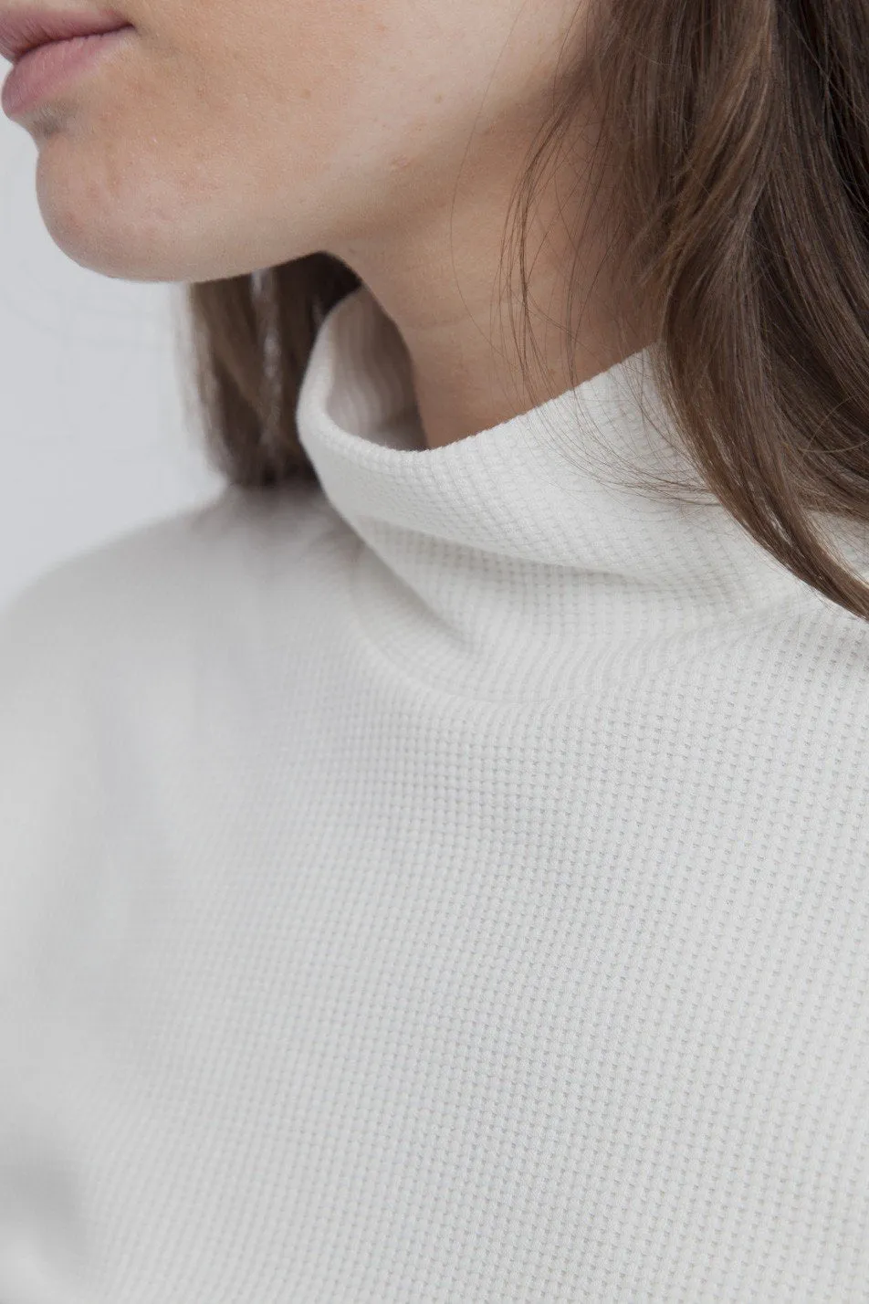 ellen waffle turtleneck white