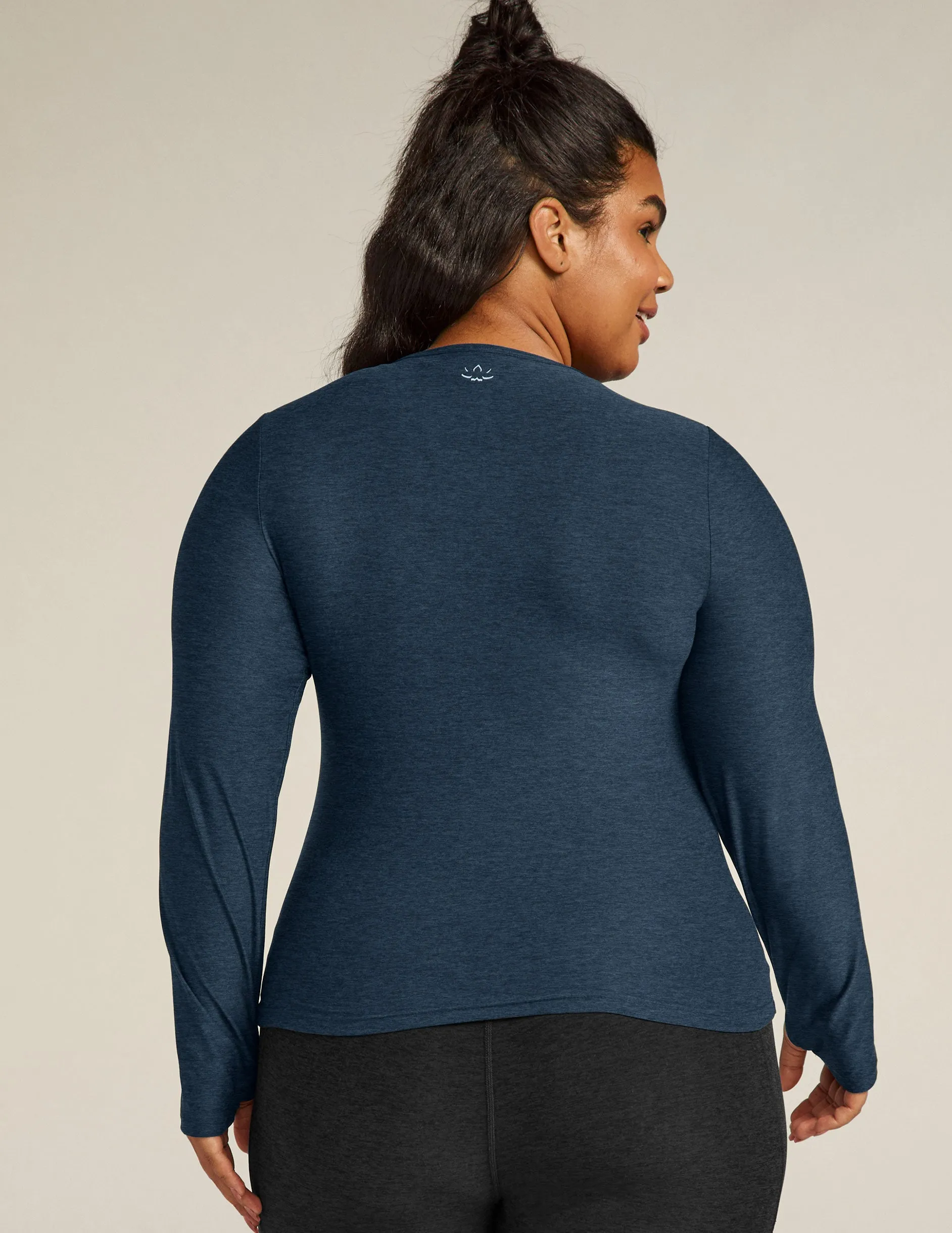 Featherweight Classic Crew Pullover