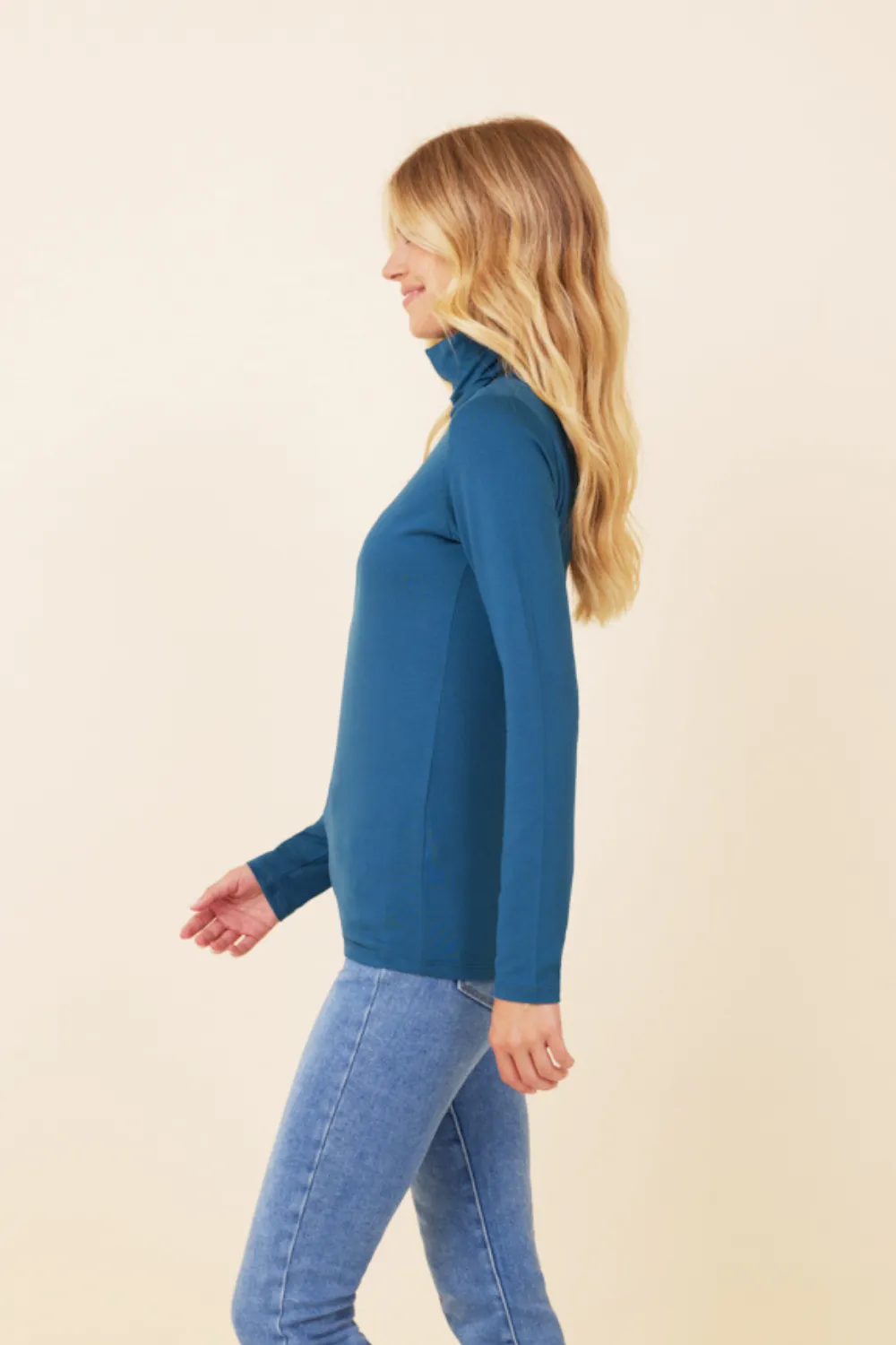 Majestic Long Sleeve Viscose Turtleneck in Blue Paon